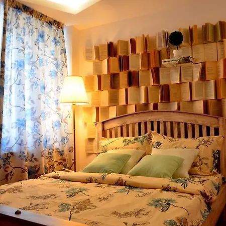 Апартаменти Apartament Central Eric Брашов